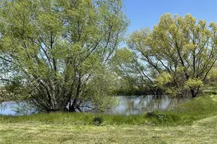 394 Emerald Glenn Ln, Pilot Point, TX 76258 - Photo 27