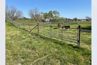 394 Emerald Glenn Lane, Pilot Point, TX 76258 - Photo 25