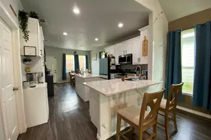 2214 Gordon St, Greenville, TX 75401 - Photo 7