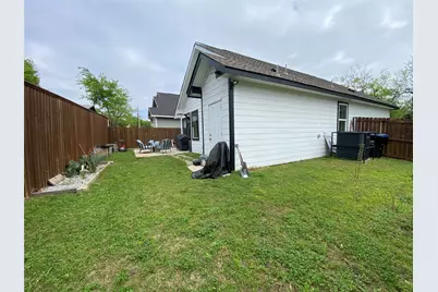 2214 Gordon Street, Greenville, TX 75401 - Photo 23