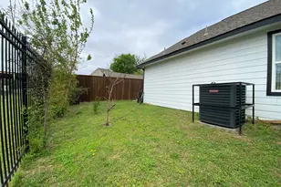 2214 Gordon St, Greenville, TX 75401 - Photo 25