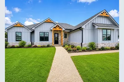 224 Fox Run Lane, Robinson, TX 76706 - Photo 1