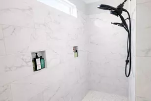 224 Fox Run Ln, Robinson, TX 76706 - Photo 9