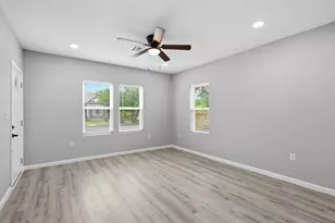 1417 N 6th St, Waco, TX 76707 - Photo 5