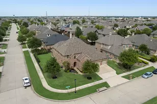 782 Sagewood Dr, Frisco, TX 75036 - Photo 3