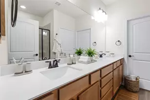 948 Memorial Dr, Little Elm, TX 76227 - Photo 17