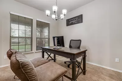 1924 Parkside Mews, Lancaster, TX 75146 - Photo 7