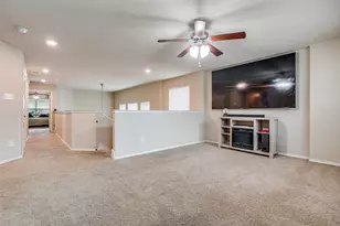 1924 Parkside Mews, Lancaster, TX 75146 - Photo 19