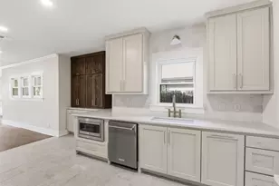 4708 Birchman Ave, Fort Worth, TX 76107 - Photo 17