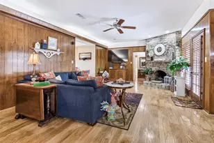 1512 Mccoy Pl, Carrollton, TX 75006 - Photo 3