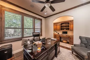 8605 Del Pino Ct, Flower Mound, TX 75022 - Photo 11