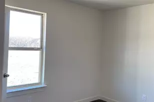 124 Bridlewood Ln, Bridgeport, TX 76426 - Photo 11