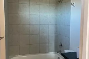 124 Bridlewood Ln, Bridgeport, TX 76426 - Photo 5