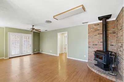 1702 Sully Court, Stephenville, TX 76401 - Photo 3