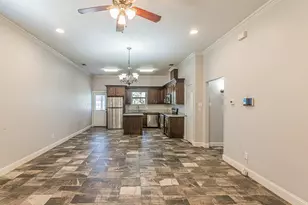 4927 Mexicana Rd, Dallas, TX 75212 - Photo 9