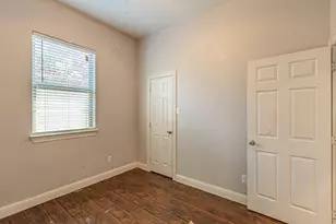 4927 Mexicana Rd, Dallas, TX 75212 - Photo 17