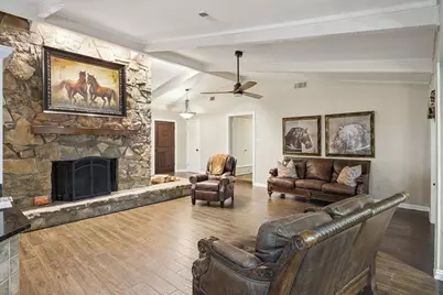 1701 Timbers Drive, Irving, TX 75061 - Photo 7