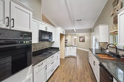 1701 Timbers Drive, Irving, TX 75061 - Photo 13