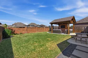 2811 Hackberry Creek Trail, Celina, TX 75078 - Photo 33