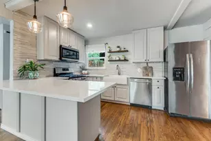 8608 Redondo Dr, Dallas, TX 75218 - Photo 11