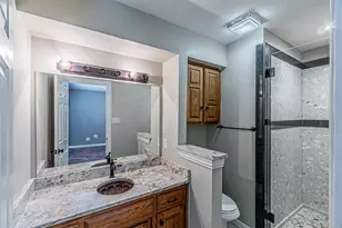 8808 Sylvan Ct, Fort Worth, TX 76120 - Photo 29