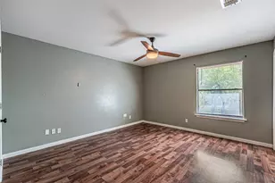 8808 Sylvan Ct, Fort Worth, TX 76120 - Photo 27