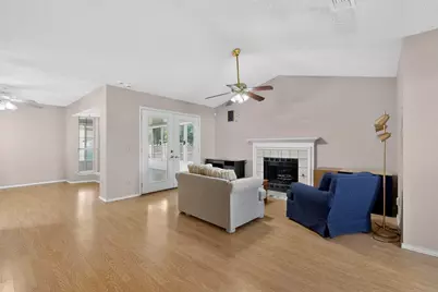 317 Chapman Street, Cedar Hill, TX 75104 - Photo 5