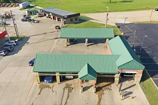 319 W Lennon Dr, Emory, TX 75440 - Photo 1