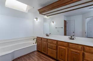 1308 Clover Hill Rd, Mansfield, TX 76063 - Photo 27