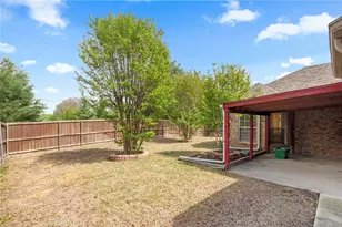 2716 Potter Ct, Grand Prairie, TX 75052 - Photo 21