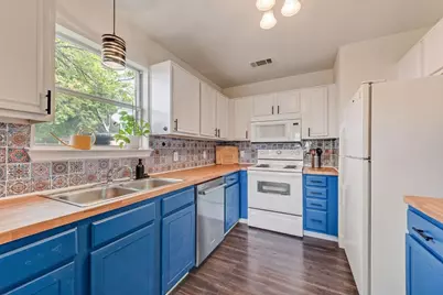 314 Bridlegate Drive, McKinney, TX 75069 - Photo 5