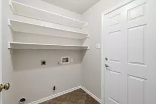 1846 Crosshaven Dr, Lewisville, TX 75077 - Photo 17