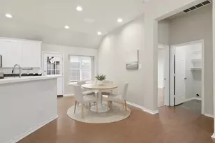 1846 Crosshaven Dr, Lewisville, TX 75077 - Photo 15