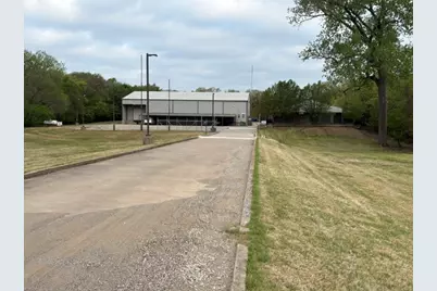 4101 S Texoma Parkway, Denison, TX 75020 - Photo 1