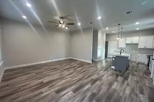 4001 Avion Dr, Sanger, TX 76266 - Photo 5