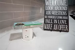 2121 Stonegate Dr N, Bedford, TX 76021 - Photo 13