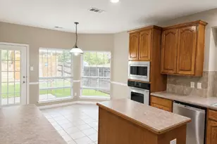 11501 Pheasant Creek Dr, Fort Worth, TX 76244 - Photo 3