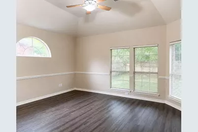 11501 Pheasant Creek Drive, Fort Worth, TX 76244 - Photo 9
