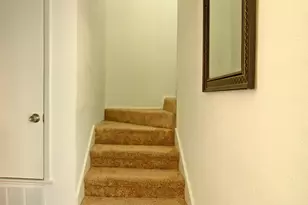 7510 Holly Hill Dr, Dallas, TX 75231 - Photo 9