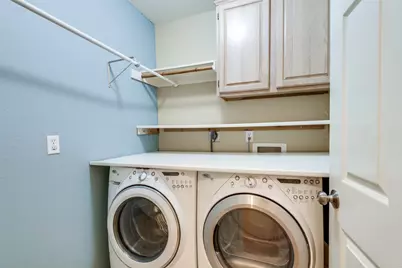 8402 Hartford Drive, Rowlett, TX 75089 - Photo 19