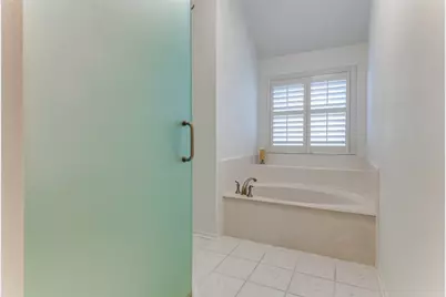 8402 Hartford Drive, Rowlett, TX 75089 - Photo 13