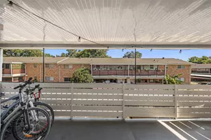 6007 Sandhurst Ln, Dallas, TX 75206 - Photo 21