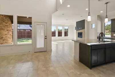 929 Ryed Lane, Fort Worth, TX 76120 - Photo 15