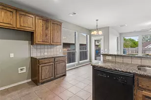 1908 Canyon Wren Dr, McKinney, TX 75071 - Photo 11