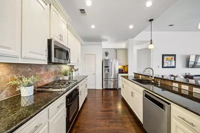 2265 Hideaway Pointe Drive, Little Elm, TX 75068 - Photo 9