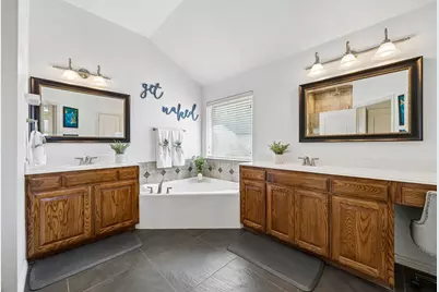 2265 Hideaway Point Drive, Little Elm, TX 75068 - Photo 25