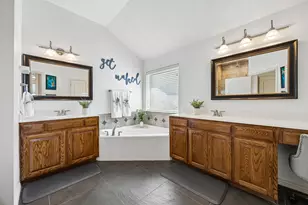 2265 Hideaway Point Dr, Little Elm, TX 75068 - Photo 25