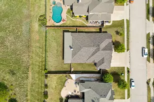 2265 Hideaway Point Dr, Little Elm, TX 75068 - Photo 31