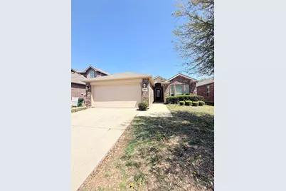 1013 Cheyenne Drive, Aubrey, TX 76227 - Photo 1