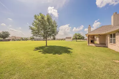 105 Briar Meadows Circle, Azle, TX 76020 - Photo 39